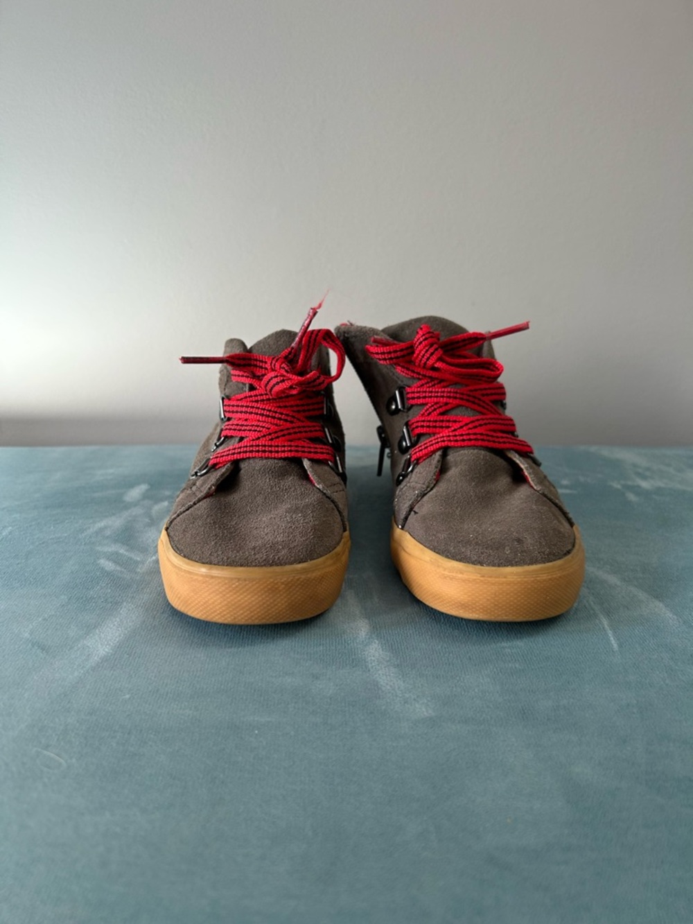 Cherokee kids size 11 boots